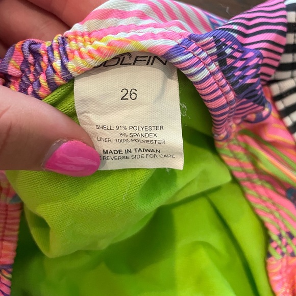 Uglies Women's V-2 Back One Piece Swimsuit - Picture 3 of 3